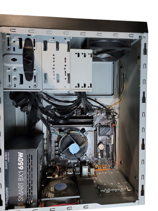 Custom PC B365M DS3H  i5 - 9400 @ 2.90GHz 16GB DDR4 Ram θ