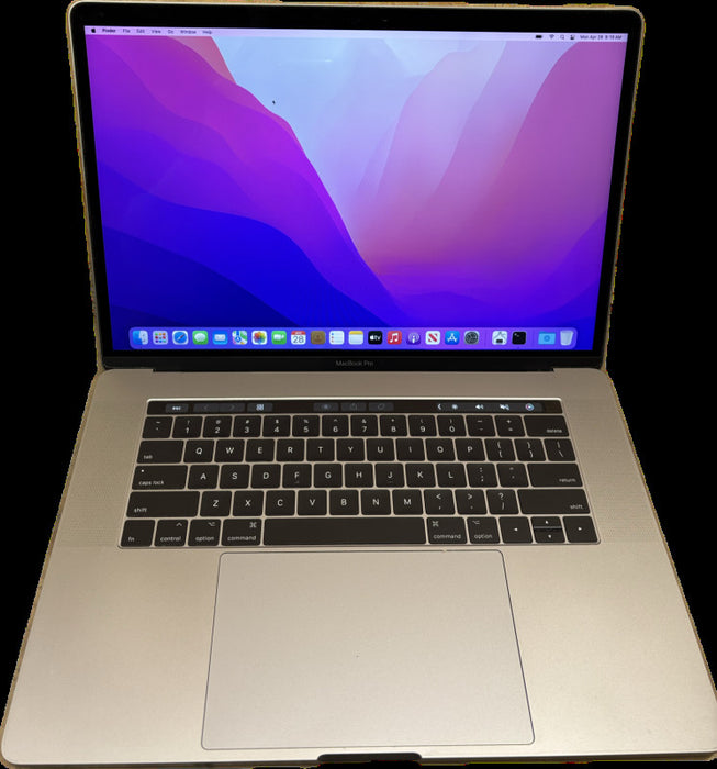 Apple MacBook Pro 15" 2017 i7 16GB 256SSD Battery Service Recommended READ