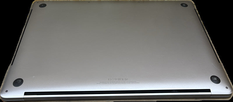 Apple MacBook Pro 15" 2017 i7 16GB 256SSD Battery Service Recommended READ