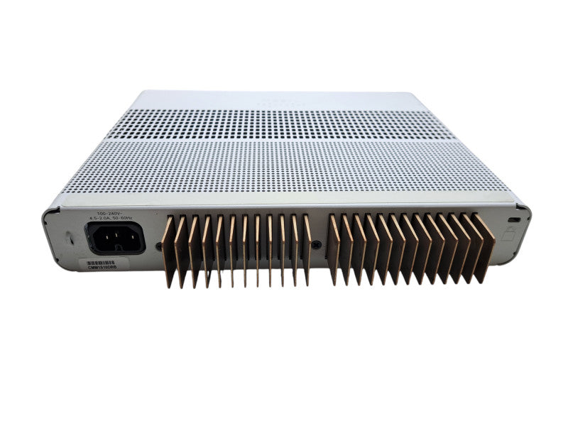 Cisco WS-C3560CX-8PC-S V03 | 8-Port Gigabit PoE+ 240W Silent Switch 2x SFP