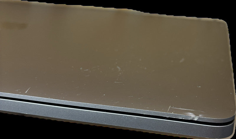 Apple MacBook Pro 16" 2019 i9-9880H Radeon Pro 5500 8GB GPU 32GB 1TB READ!