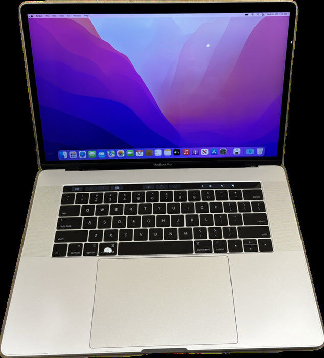 Apple MacBook Pro 15" 2017 i7-7700HQ Radeon Pro 555 16GB RAM 256SSD READ!