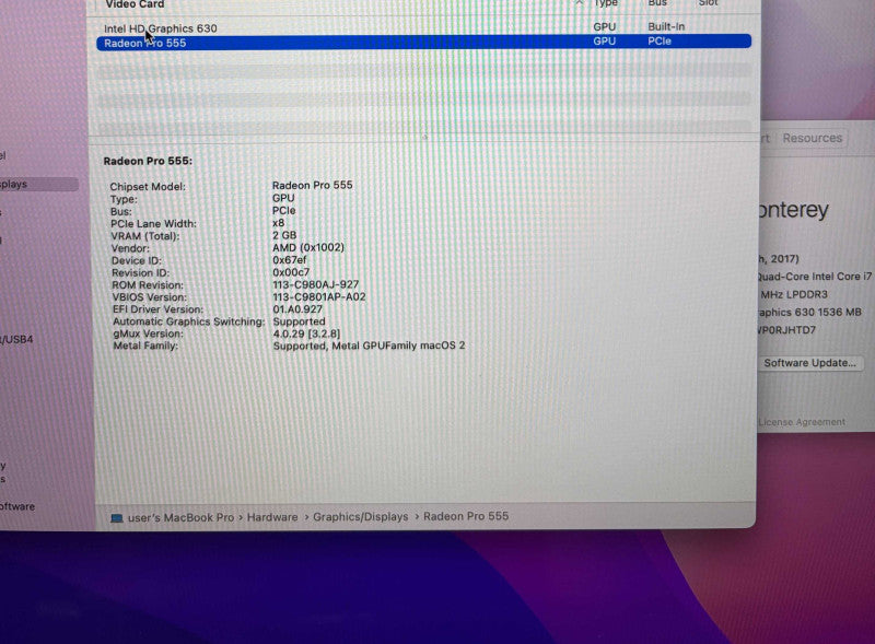 Apple MacBook Pro 15" 2017 i7-7700HQ Radeon Pro 555 16GB RAM 256SSD READ!