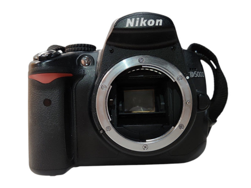 Nikon D D5000 12.3MP Digital SLR Camera Black Body Only, No Battery, READ