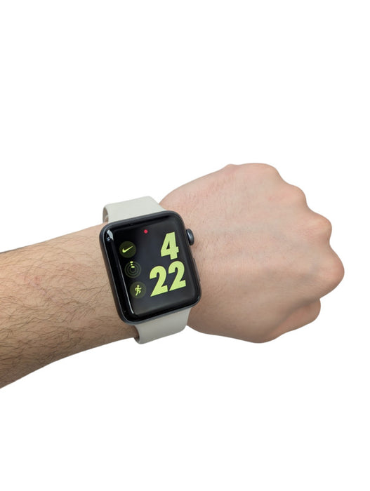 Apple Watch Series 3 Nike 42mm A -
