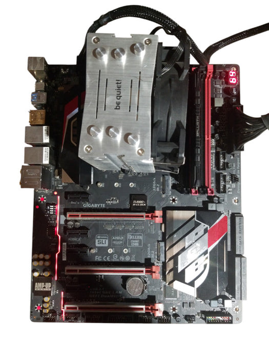 GiGABYTE Gaming GA-Z170X-Gaming 5 with i7-6700K 8GB DDR4