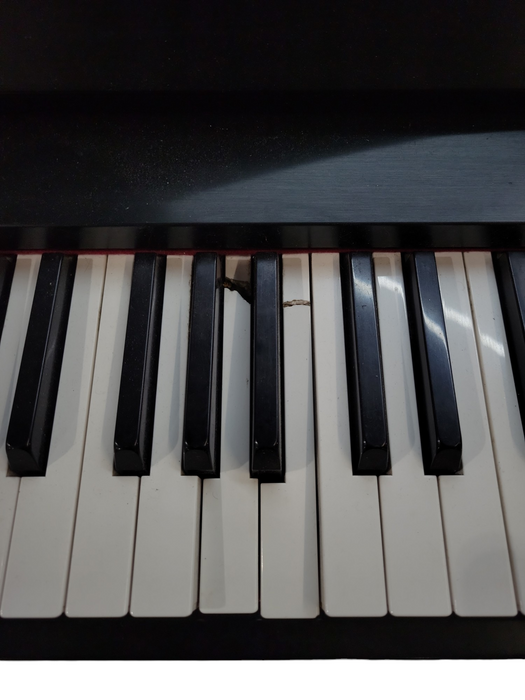 Korg Concert 3500 Electronic Piano %