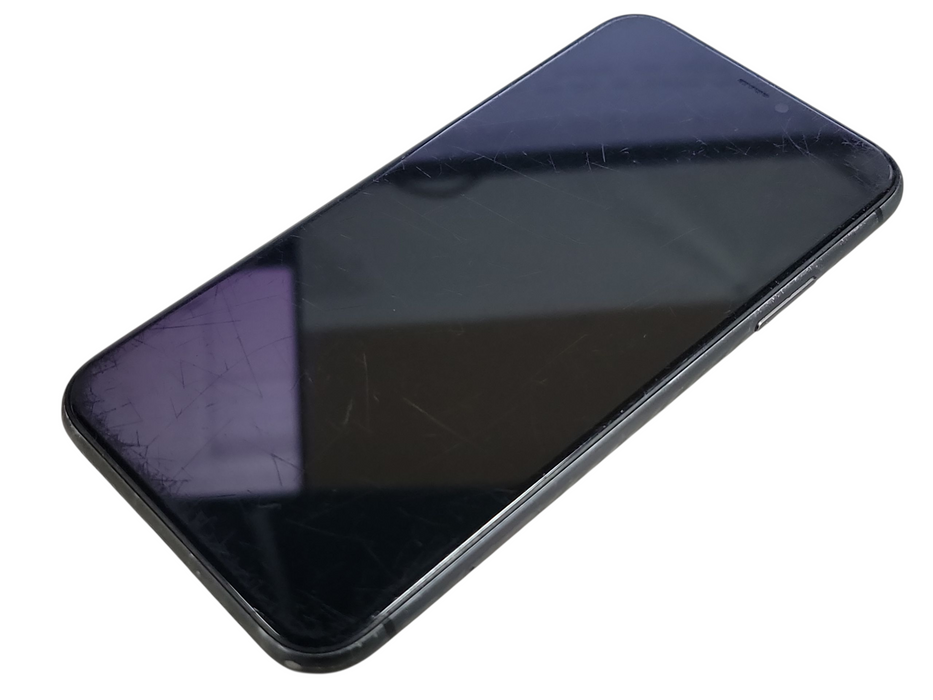 Apple iPhone 11 - 64GB - Black [A2111]