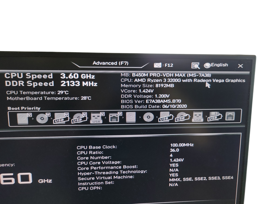 AMD Ryzen 3 3200G MSI B450 PRO-VDH MAX 8GB DDR4 NO HDD 400W PSU %
