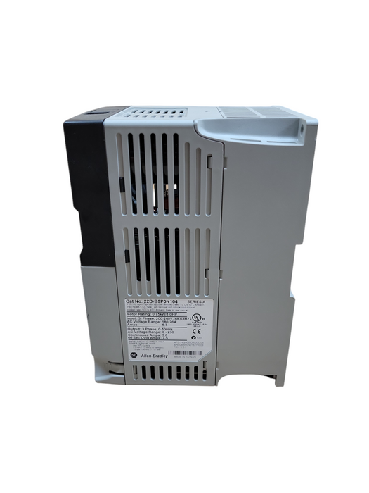 ALLEN BRADLEY 22D-B5P0N104 POWER FLEX 40P FREQUENCY INVERTER READ !