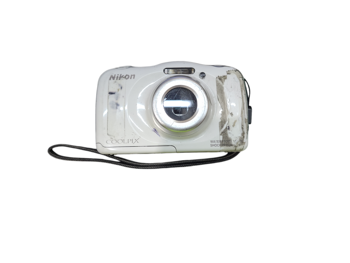 Nikon Coolpix S33 Waterproof Digital Camera 13.2MP — retail.era