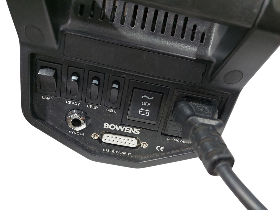 Bowens Gemini Model: GM200  BW-3665  117V Made in England  =