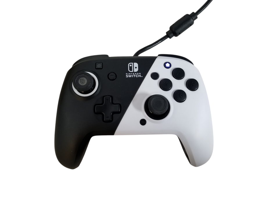 Nintendo Switch PDP Faceoff Deluxe + Audio Wired Controller