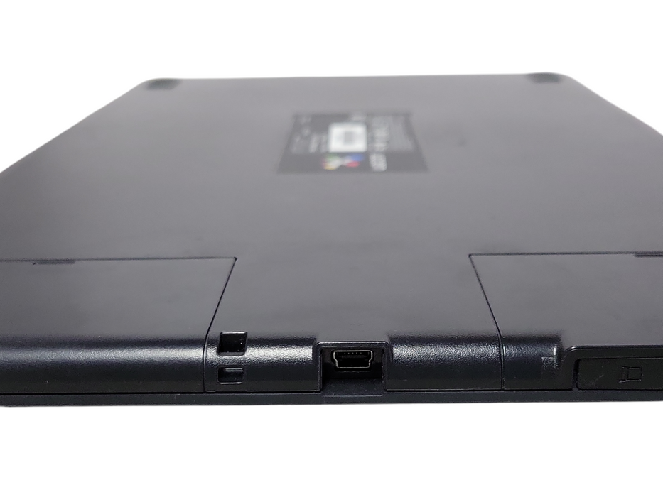 Wacom Intuos Pro Medium PEN Tablet PTH-651, No PEN, READ Q_