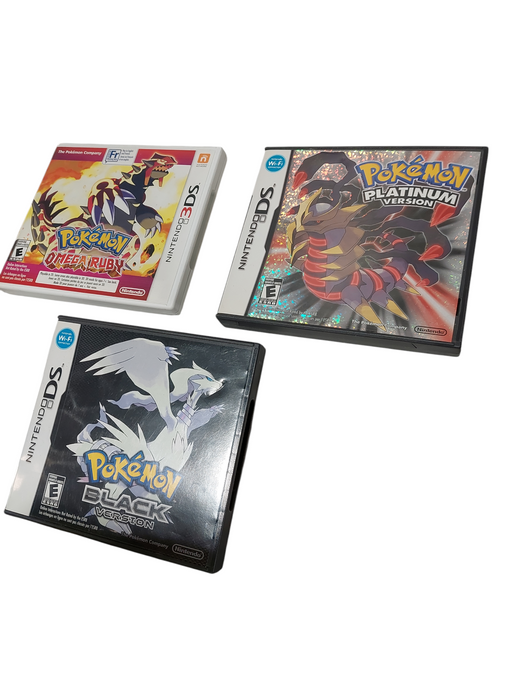 3 Nintendo DS & 3DS Game Cartridge Cases Empty with Manuals  =