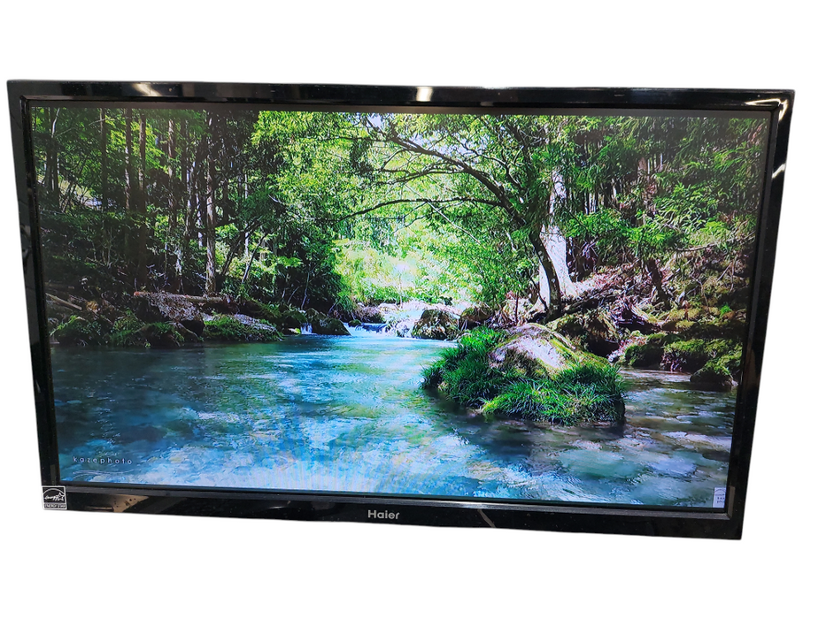 Haier 24" TFT- LED LCD Colour TV with Remote , No Stand Model: LE24F33800 =
