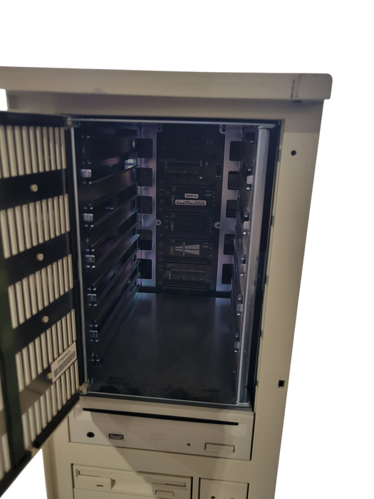 IBM PC Server 330 - 2x CPU 1GB RAM NO HDD RAID CONTROLER 224W PSU %