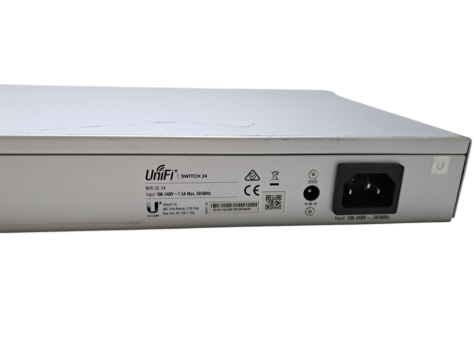 Ubiquiti UniFi US-24 | 24 Port Managed Gigabit Switch *READ* )
