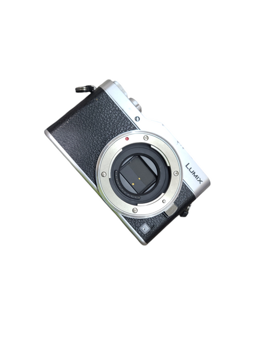 Panasonic Lumix GX-850 digital camera