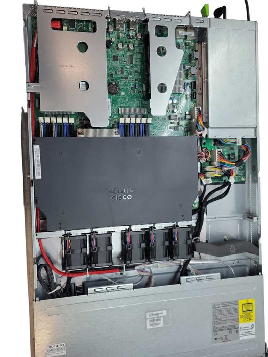 Cisco UCSC-C22-M3 4-bay Server Xeon E5-2407 0 @2.2GHz , 16GB, 450W PSU !