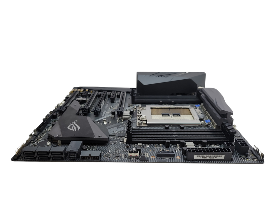 ASUS ROG STRIX X399-E Gaming E-ATX Socket TR4 + I/O Plate %