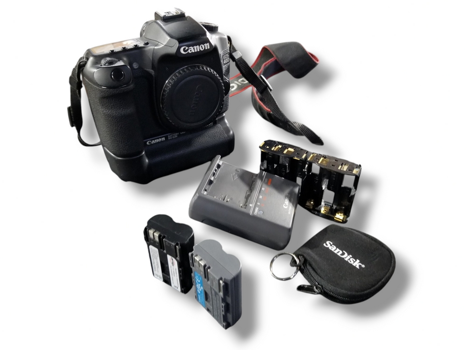 Canon EOS 40D Camera With Case & Accessories *FOR PARTS ONLY* - READ
