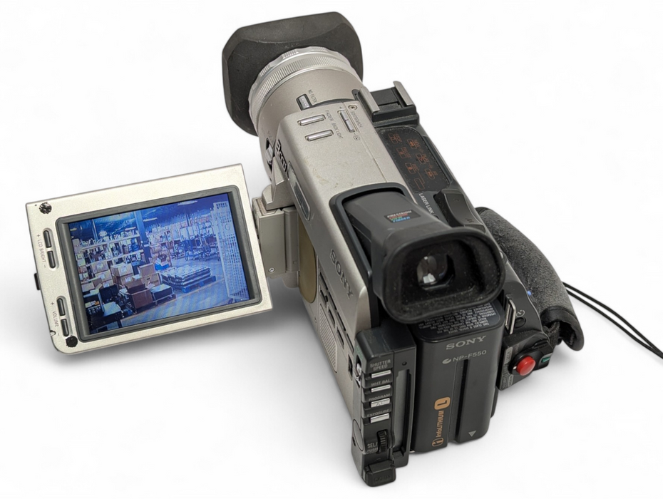 SONY Handycam DCR-TRV900 Digital Video Camera Recorder  -