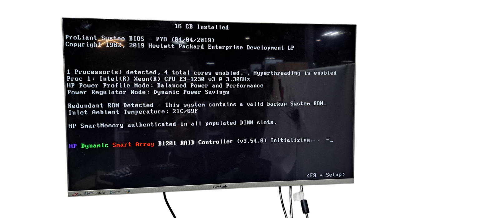 HP PROLIANT ML310E GEN8 V2 Server E3-1230 V3 CPU|16GB RAM|B120i|R7 250 2GB GPU