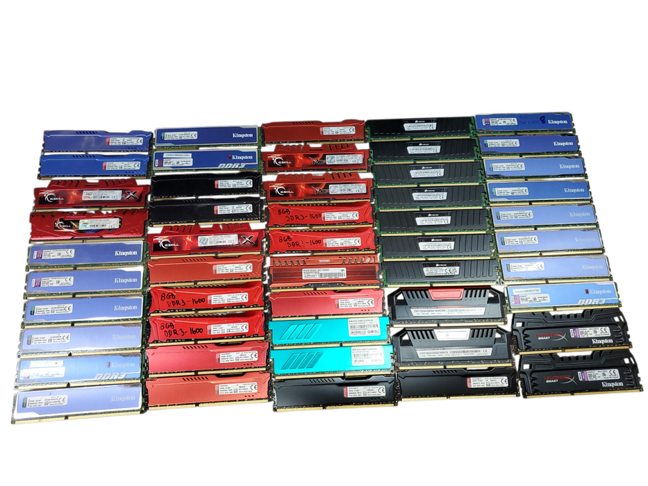 Lot of 240x , Assorted 8GB DDR3 Heat-Sink Desktop RAM