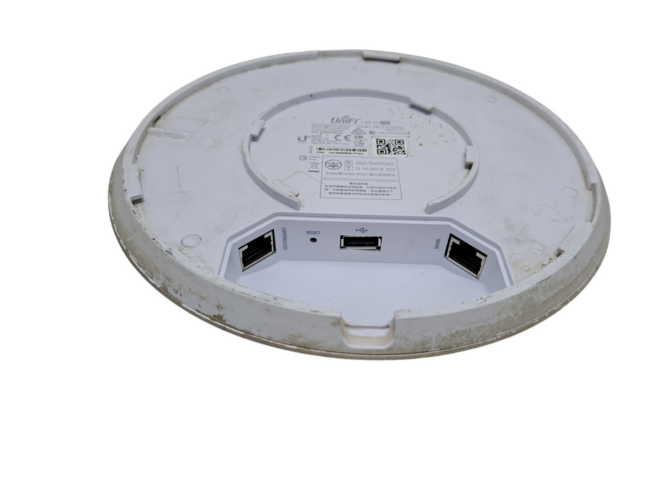 Ubiquiti Networks UAP-AC-PRO 1300Mbps Wireless Access Point *READ*