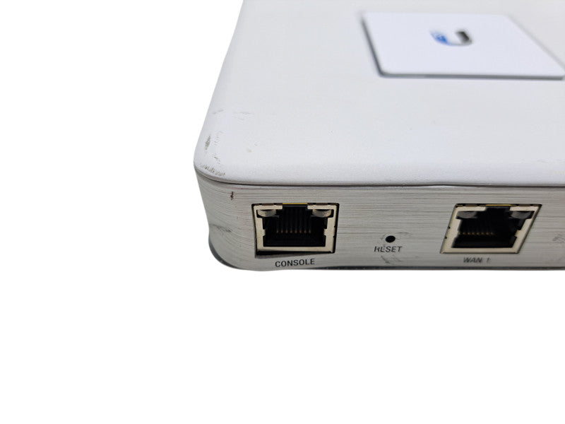 Ubiquiti Networks UniFi USG Security Gateway | Factory Reset