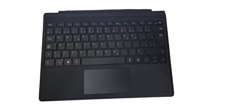 Microsoft Surface Pro 4 1724|i7-6650U|8GB RAM| 250GB SSD | READ