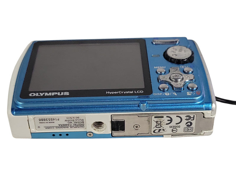 Olympus Stylus 850 SW 8.0MP Digital Camera, READ _