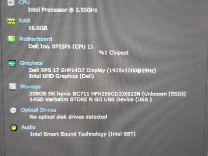 Dell XPS 17 9700 i5-10300H 16GB DDR4 256GB SSD  β Lap200