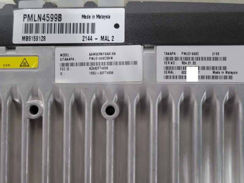 Motorola Radius CM300 AAM50RNF9AA1AN 32 Channel UHF w/ Power supply, READ _