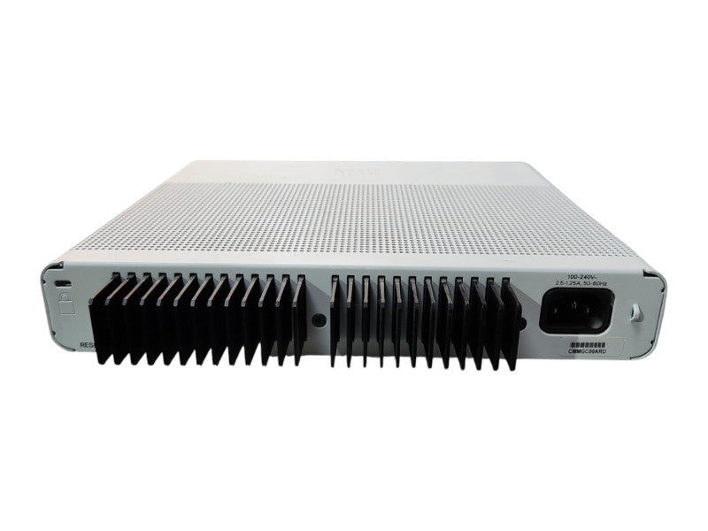 Cisco Catalyst 2960-C WS-C2960C-8PC-L V04, 8-port Ethernet PoE Network Swit