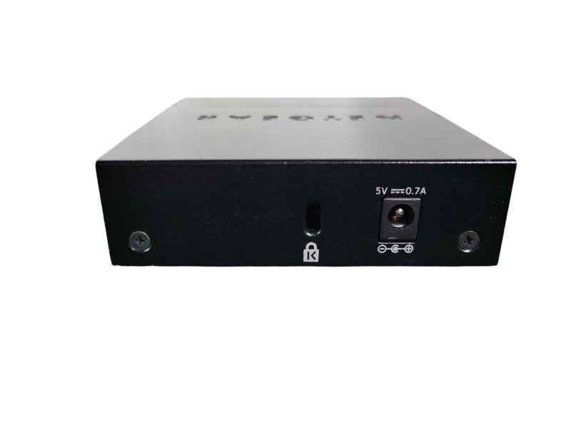 Netgear GS305 5-Port Gigabit Ethernet Unmanaged Switch !