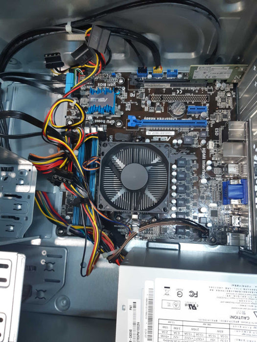 Asus Custom Tower AMD A10-6700 APU 3.7 GHz 8GB DDR3 NO HDD