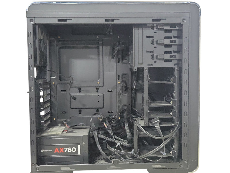 Cooler Master computer case with 760W Power supply and 3x HDD Caddies Q_