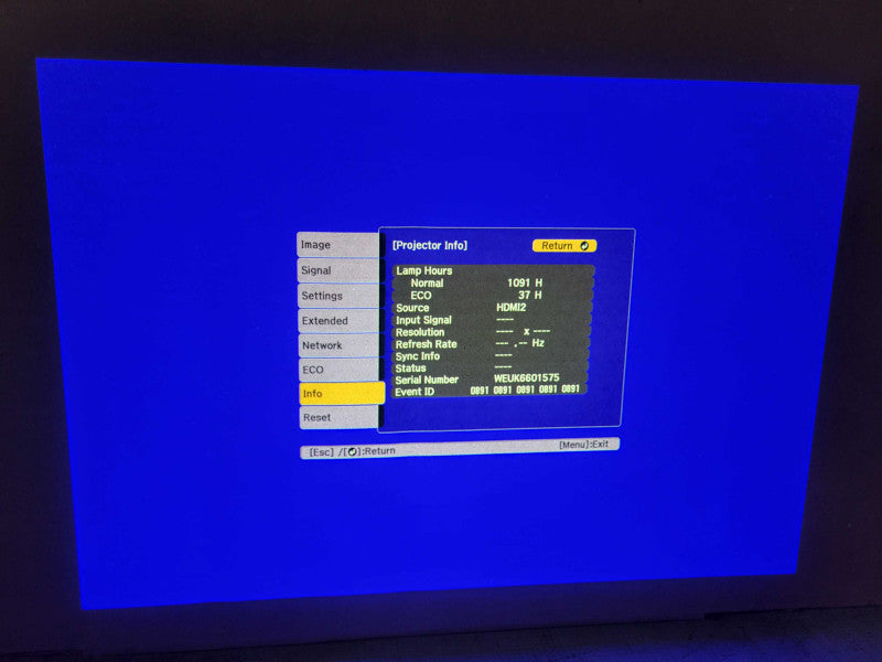 Epson EX9200 (Model H722A) LCD projector WUXGA  !