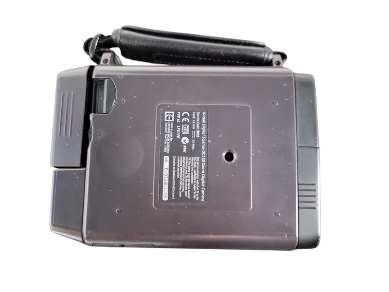 Vintage Kodak Digital Science DC120 Zoom Digital Camera READ !