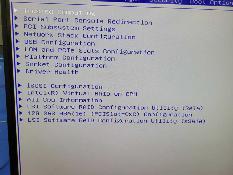 Cisco UCS C240 M5 - 2x Xeon Silver 4110 128GB DDR4 LSI SAS3516 2x1050W PSU %