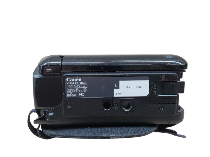 Canon Vixia HF R600 HD CMOS Camcorder - No Battery