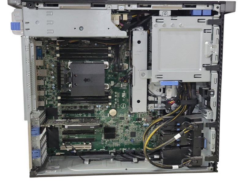 Dell Precision T5820 Xeon W-2223 3.60GHz 4C, 16GB DDR4, P400, 950W PSU _