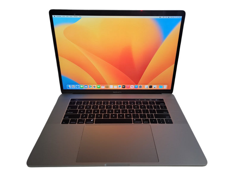 Apple Macbook Pro 2017 15" 4-Core i7-7700HQ @ 2.8GHz 16GB DDR3 250GB SSD (