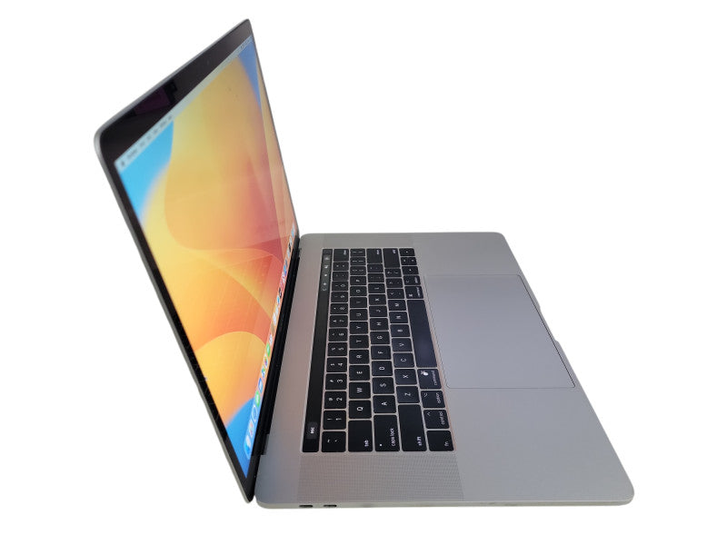 Apple Macbook Pro 2017 15" 4-Core i7-7700HQ @ 2.8GHz 16GB DDR3 250GB SSD (