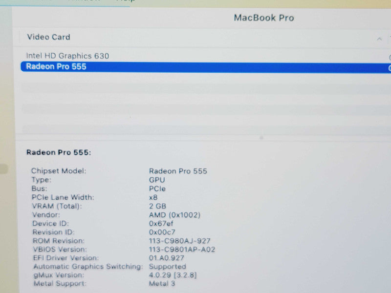 Apple Macbook Pro 2017 15" 4-Core i7-7700HQ @ 2.8GHz 16GB DDR3 250GB SSD (