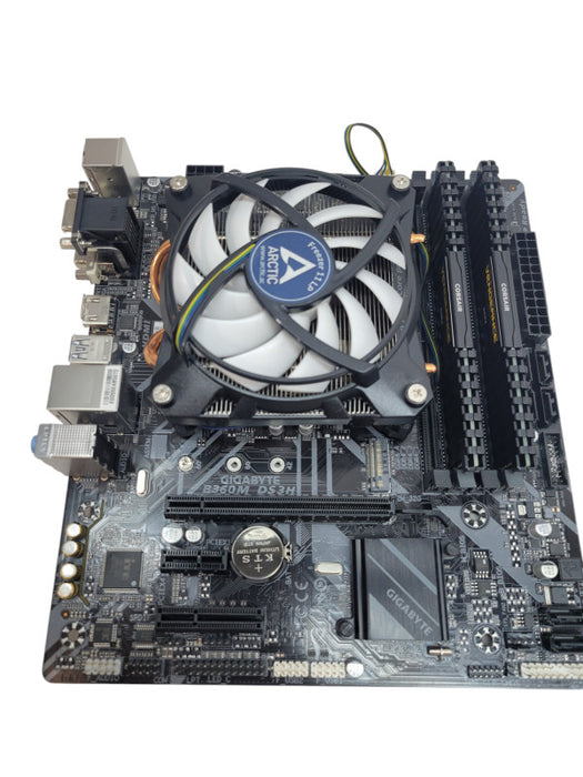 Intel Core i3-8350K GIGABYTE B360M DS3H 16GB DDR4 + I/O Sheild %