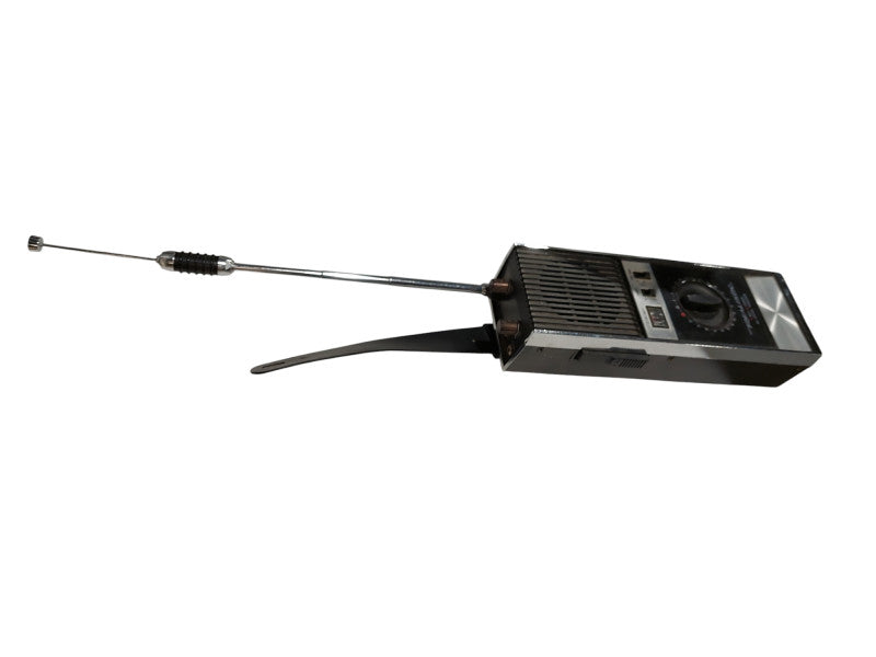 Vintage Realistic 5 Watt 23 Channel All-Crystal Transceiver 4FT Antenna  =