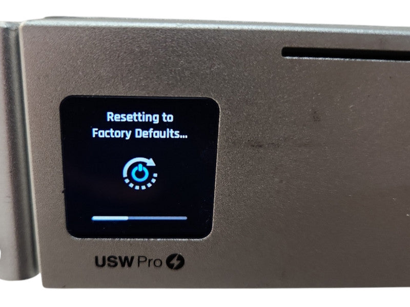 Ubiquiti Networks USW-PRO-24-POE UniFi Switch 24-Ports PoE 1GB Switch